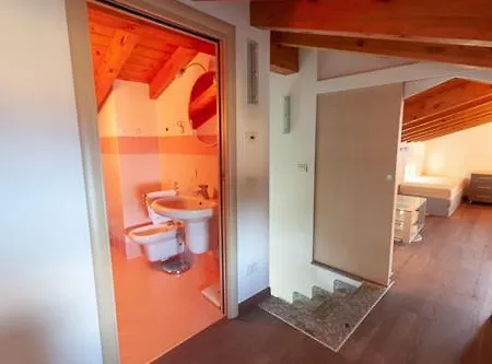 빌라 Le Rose Sleeps 6 - Families Only Please *