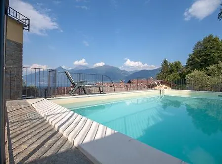 Le Rose Sleeps 6 - Families Only Please 빌라 메나지오