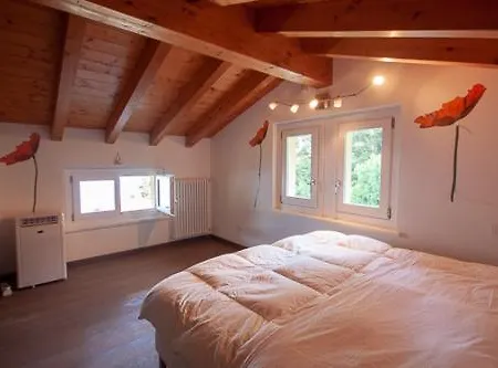 빌라 Le Rose Sleeps 6 - Families Only Please 메나지오